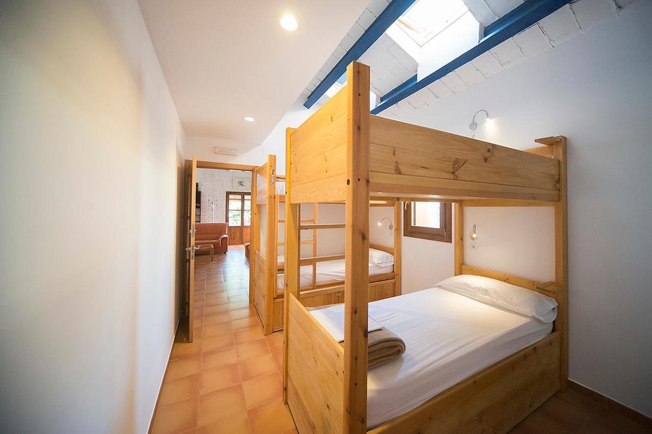 Crux Albergue Adahuesca المظهر الخارجي الصورة